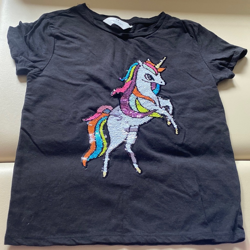 H&M girls black sequin unicorn t-shirt 8-10 years